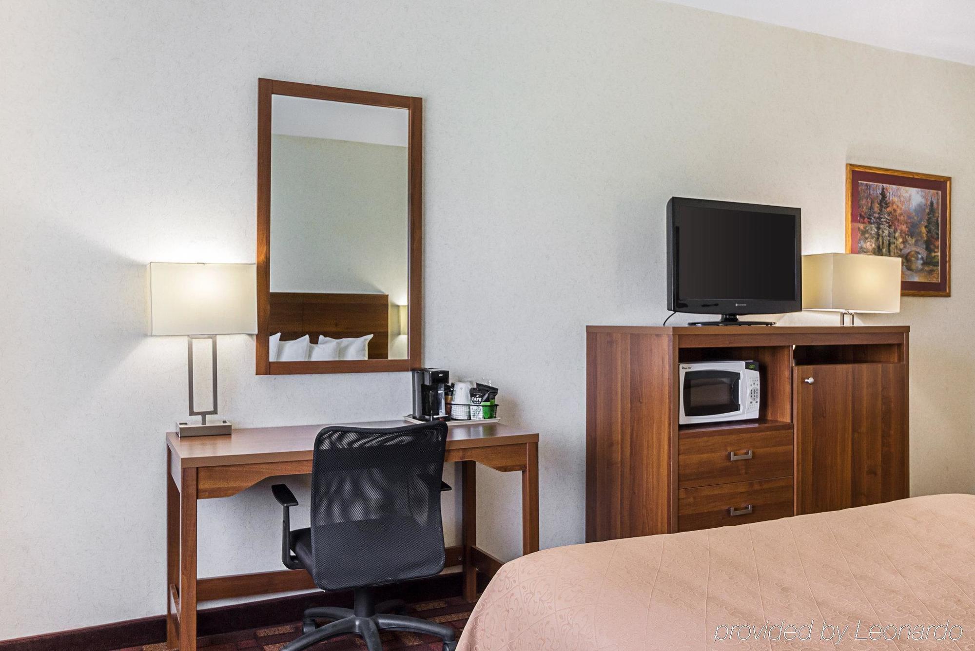 Econo Lodge Luverne I-90 Extérieur photo