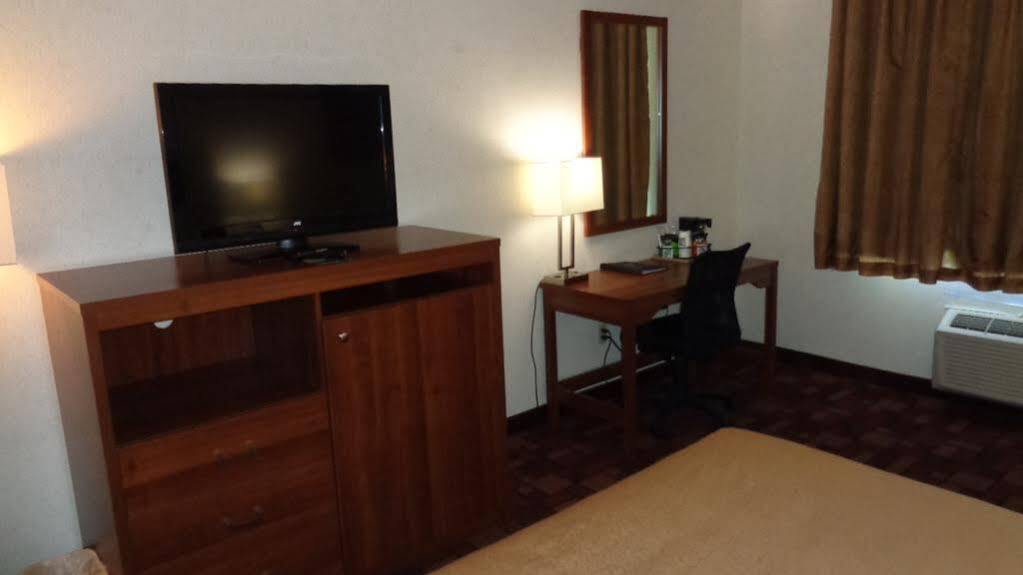 Econo Lodge Luverne I-90 Extérieur photo